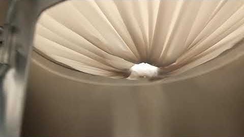 Untying and Tying a Bulk Bag Spout on a Model 821 Unloader