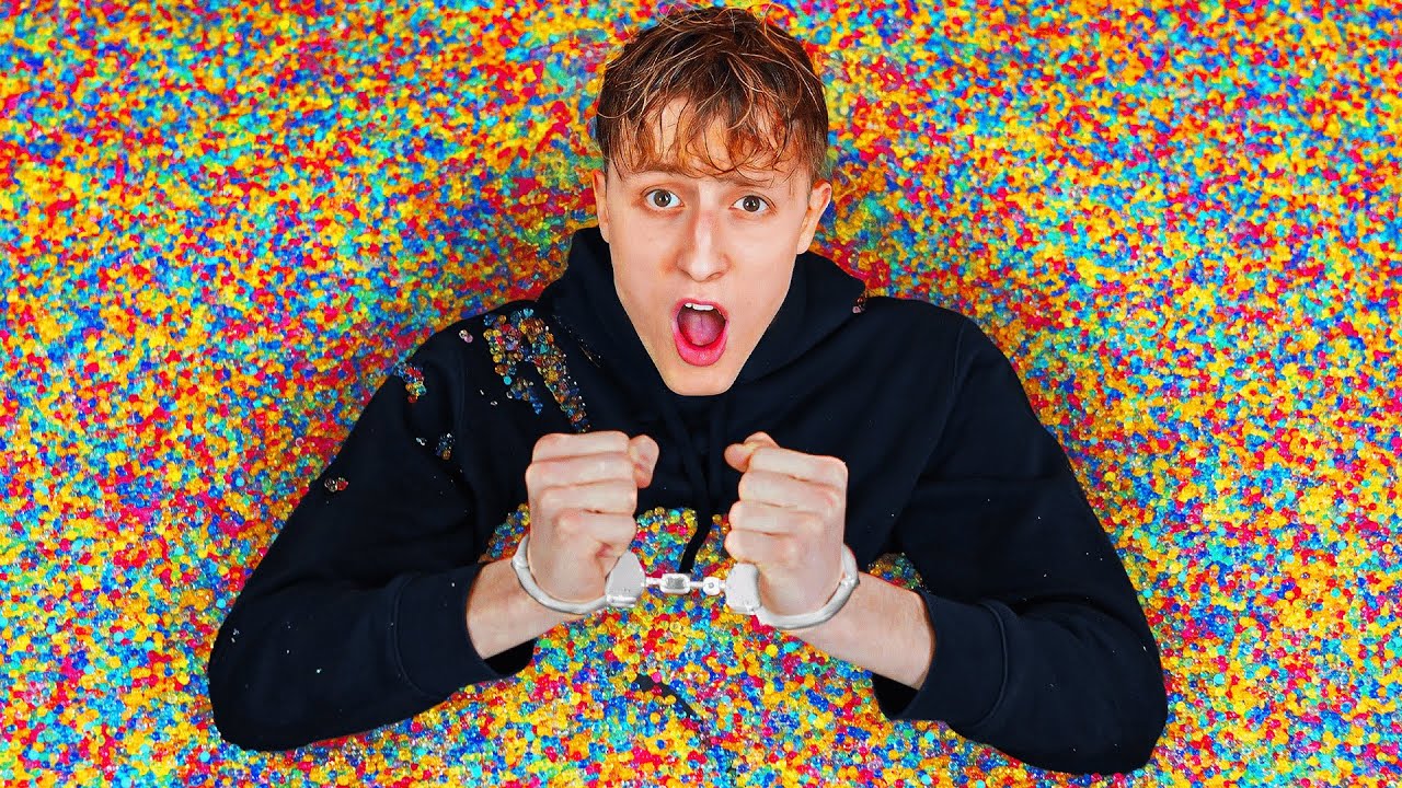 25 MILLIONS D’ORBEEZ DANS MON STUDIO !