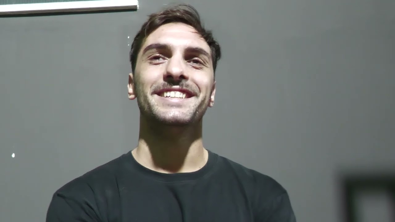 Parabita: Franco Antonazzo Conquista la Scena