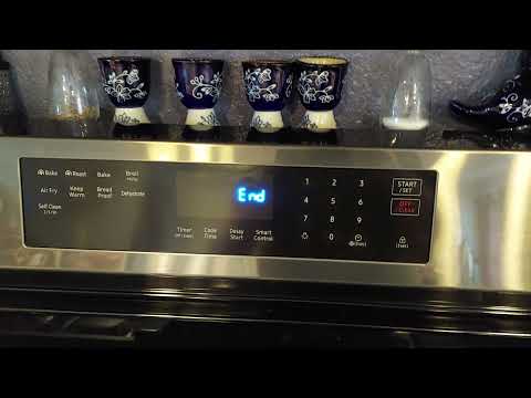 New Samsung gas range plays a little song when the timer runs out!