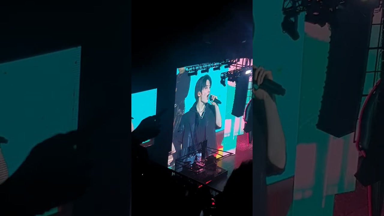 Stray Kids Dominate in Jakarta 20241221 S10 40