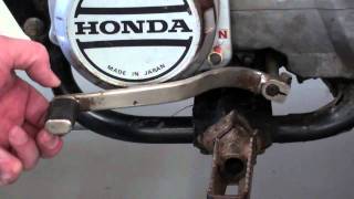 Pt.4 Honda ATC200S How To Adjust The Clutch