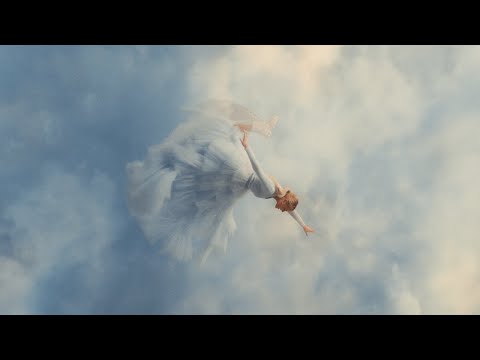 Kelsea Ballerini - HEARTFIRST (Official Music Video)