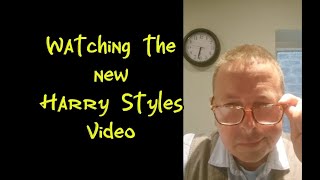 Who inspired Harry Styles outfit on his new Dance No More music video.