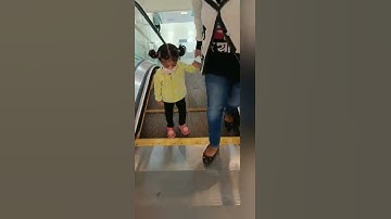 #viralvideos#Learning to use the  Escalator#
