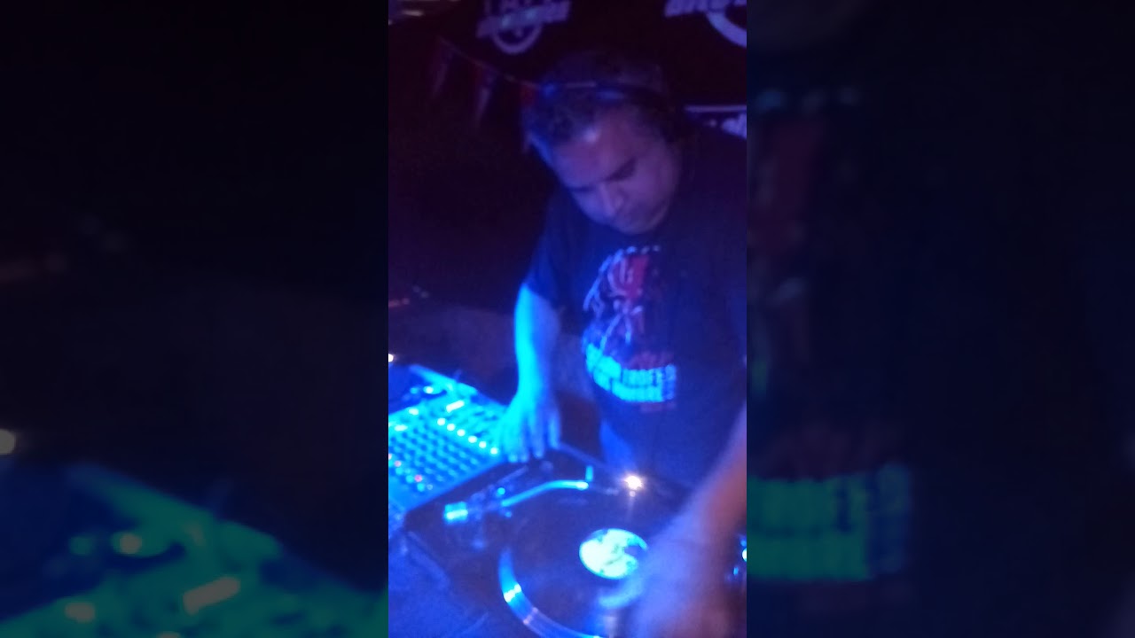Dj CementO  Vinyl Session@ Rave Garage 20-09-2019