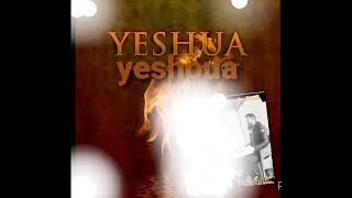 Video thumbnail of "Cantique yeshoua (chant bébeille)vie et lumière"