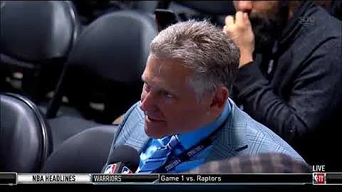 Mark Schwartz of ESPN asking everybody at Media Da...