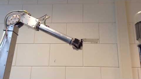 Matilda running on Machinekit, QtQuickVCP remote UI, ROS