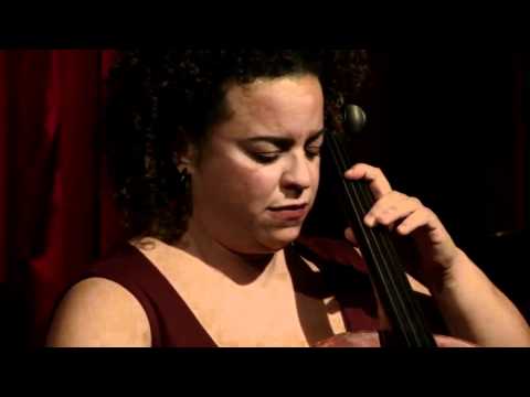 Cellist Marika Hughes performs Singulus by Trevor ...