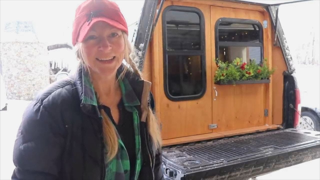 5 minute build- truck topper to camper