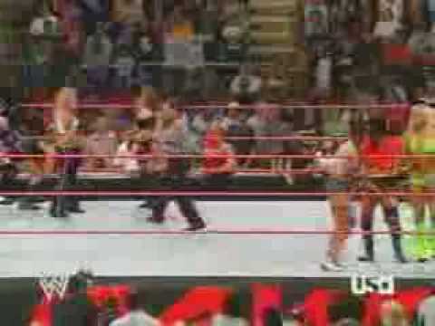 Vince's DeviLs vs. Trish Stratus, Mickie James & AshLey Massaro