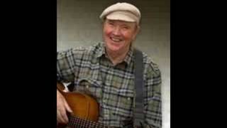 Liam Clancy - Shoals Of Herring chords