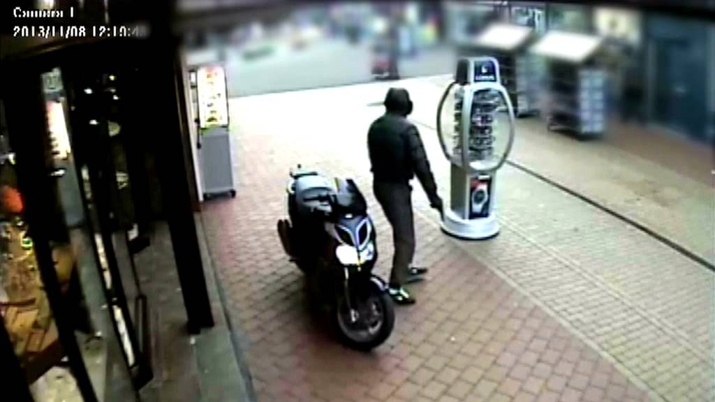 Coevorden: Gewapende overval juwelier Wolters aan de Friesestraat