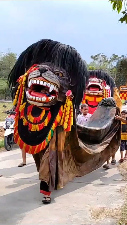 Bocil Ikut Barongan Keliling Desa #shorts #barongan #jaranan #reogponorogo #barong #reog #jathilan