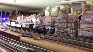 DB BR 333 - "KOF" - ROCO - CO 167