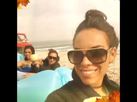Aida Martinez en la playa