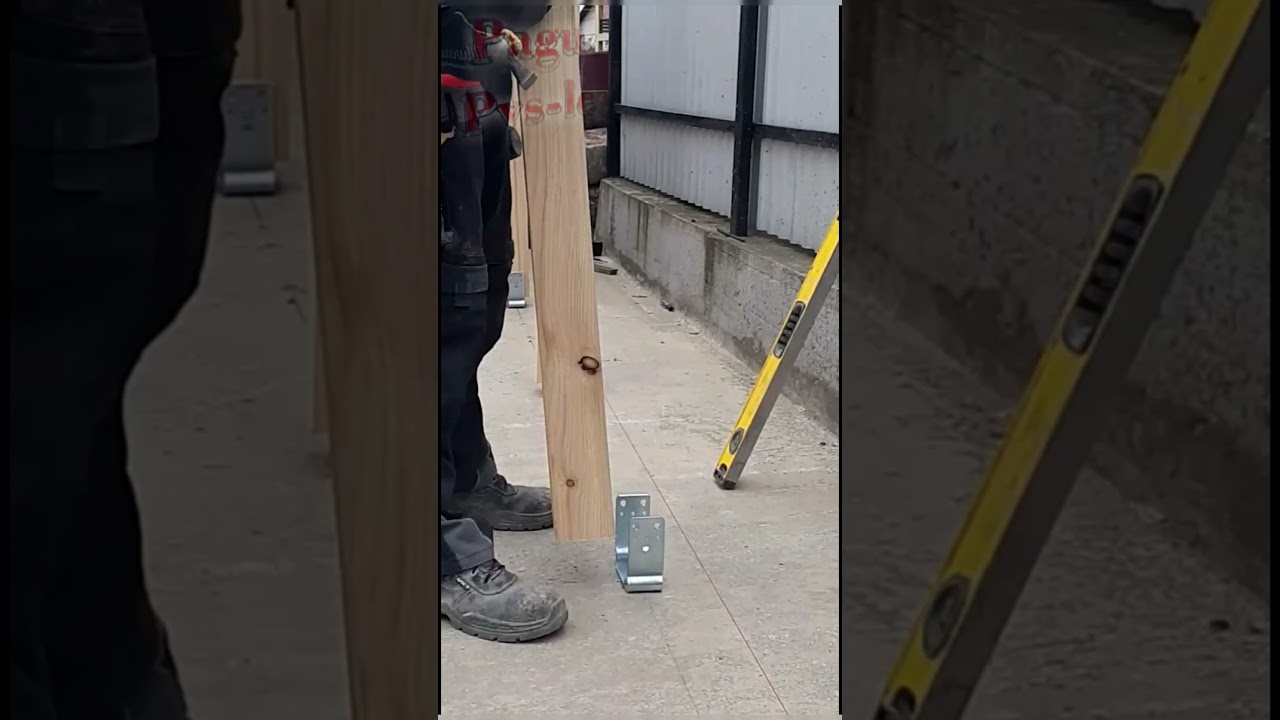 Fixare stalpi pt foisor  