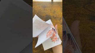Beautiful notepad with girl and roses 🌹