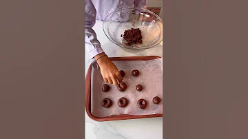 عملت انا وأمي وبنتي اسهل حلا ب ٣ مكونات بس Recipe Chocolate 