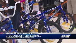 Boynton Beach students receive free bikes for academic achievements