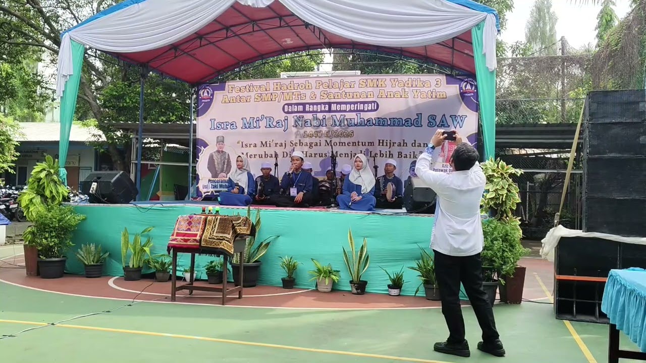 SMP YADIKA 2 - LOMBA HADROH TINGKAT SMP/MTS DI SMK YADIKA 3 KALIDERES