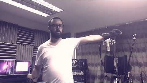 Switching Drum Racks in Ableton Live with MiMu Gloves