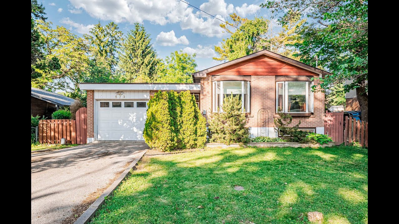 573 Marksbury Rd, Pickering, ON L1W 2S9