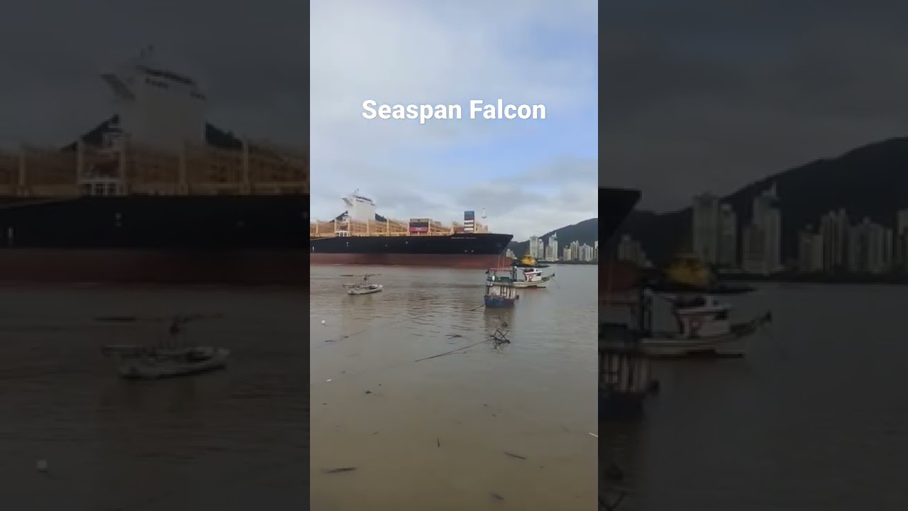 Entrada Seaspan Falcon na Barra dos Portos de Itajaí e Navegantes /SC.