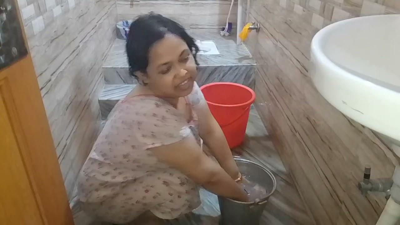 Working and doing chores whole day 😮‍💨. ( Pari Di Official) 