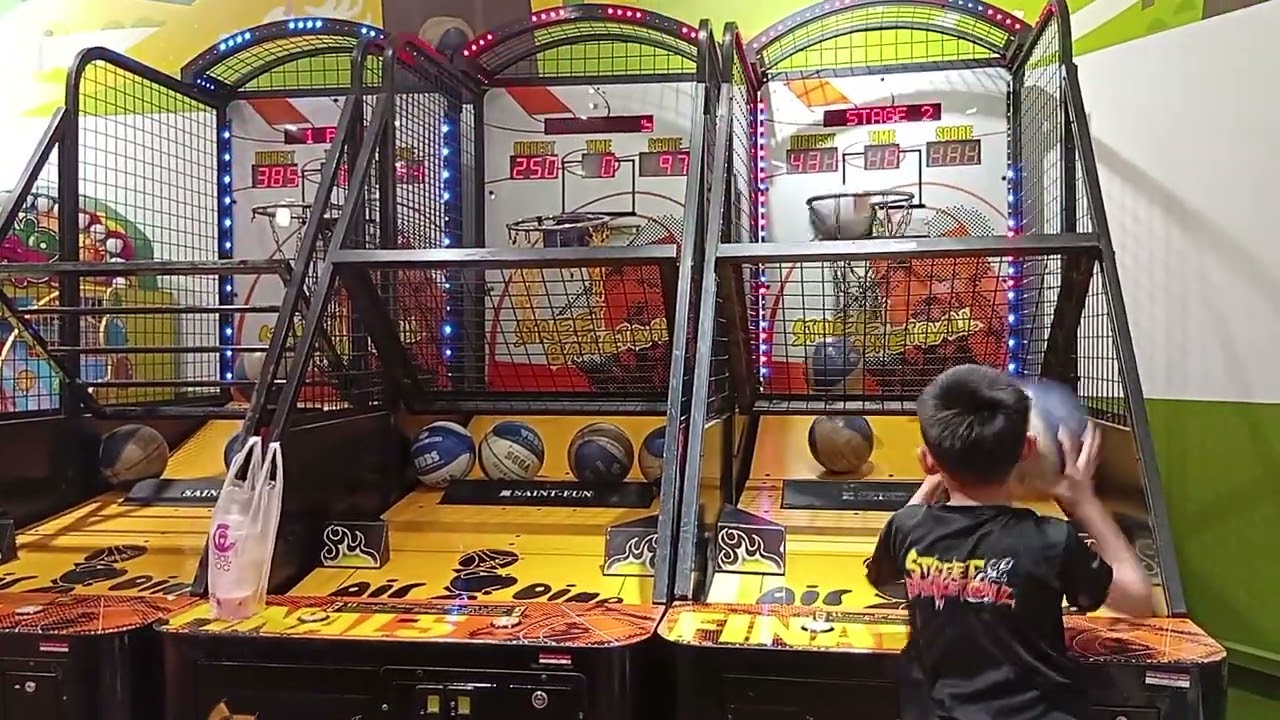 Street basketball arcade 420