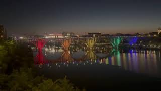 Henley Street Bridge lights up to honor the memory of Dolly
