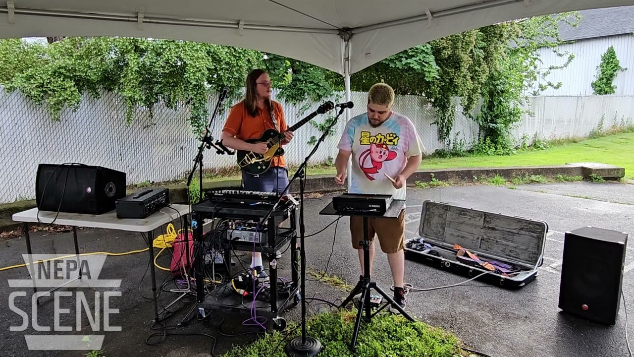 Running in Flip-Flops live at Allen Park in West Scranton