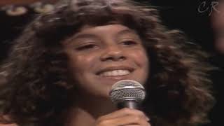 Video thumbnail of "João Gilberto e Bebel Gilberto - Chega de Saudade (TV Globo 1980) [Raridade]"