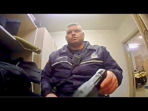 drunk-on-duty-officer-wrecks-police-car,-refuses-tests