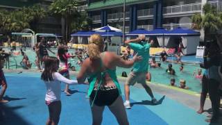 🤗Holiday Inn Resort Orlando Suites - Waterpark! Ep.9 Dj Splash Bash!