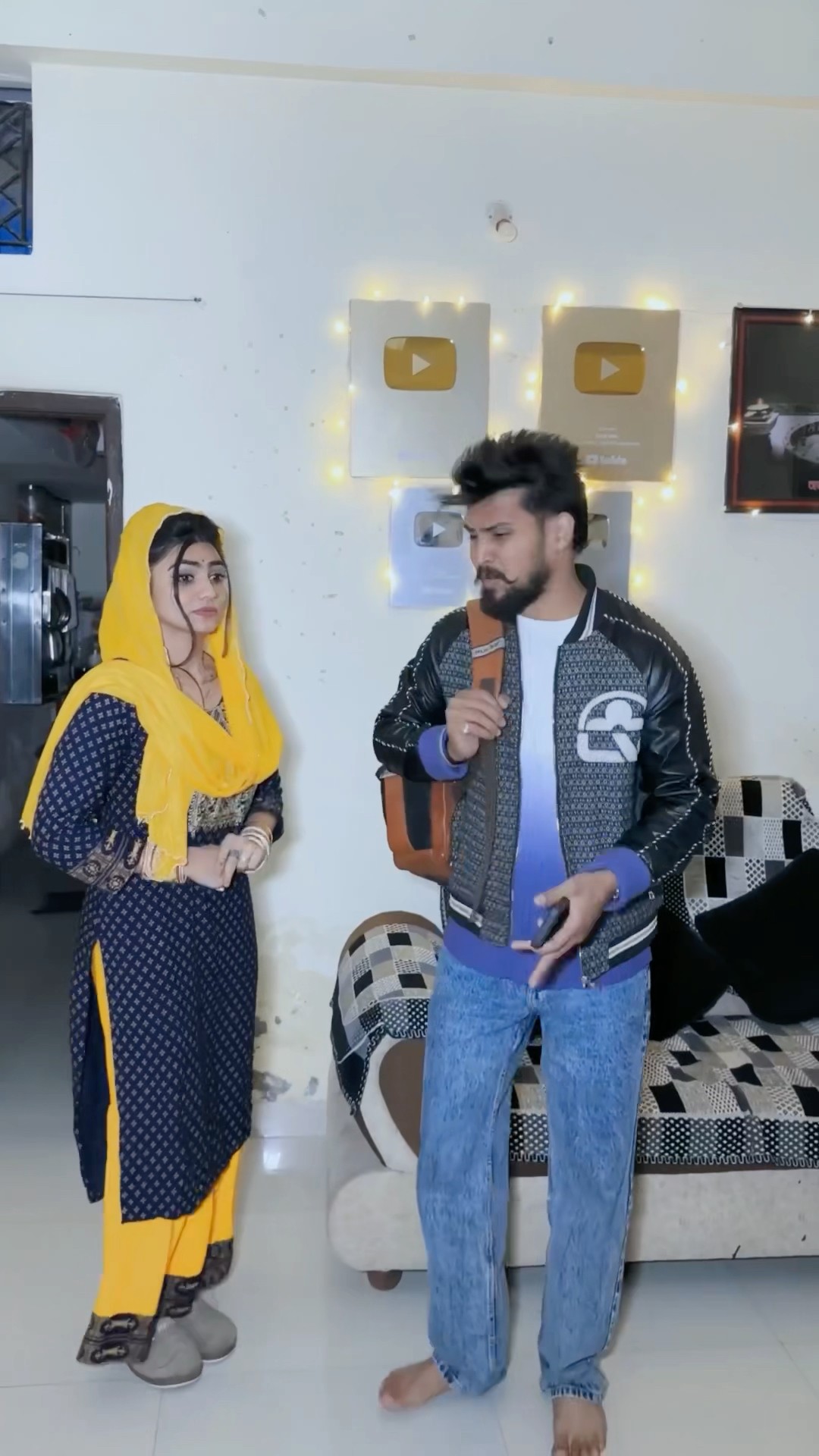मेरे उल्टे कामों से परेशान मेरा पति?? #kajalsoni #comedy #youtubeshorts #funny #viralvideo
