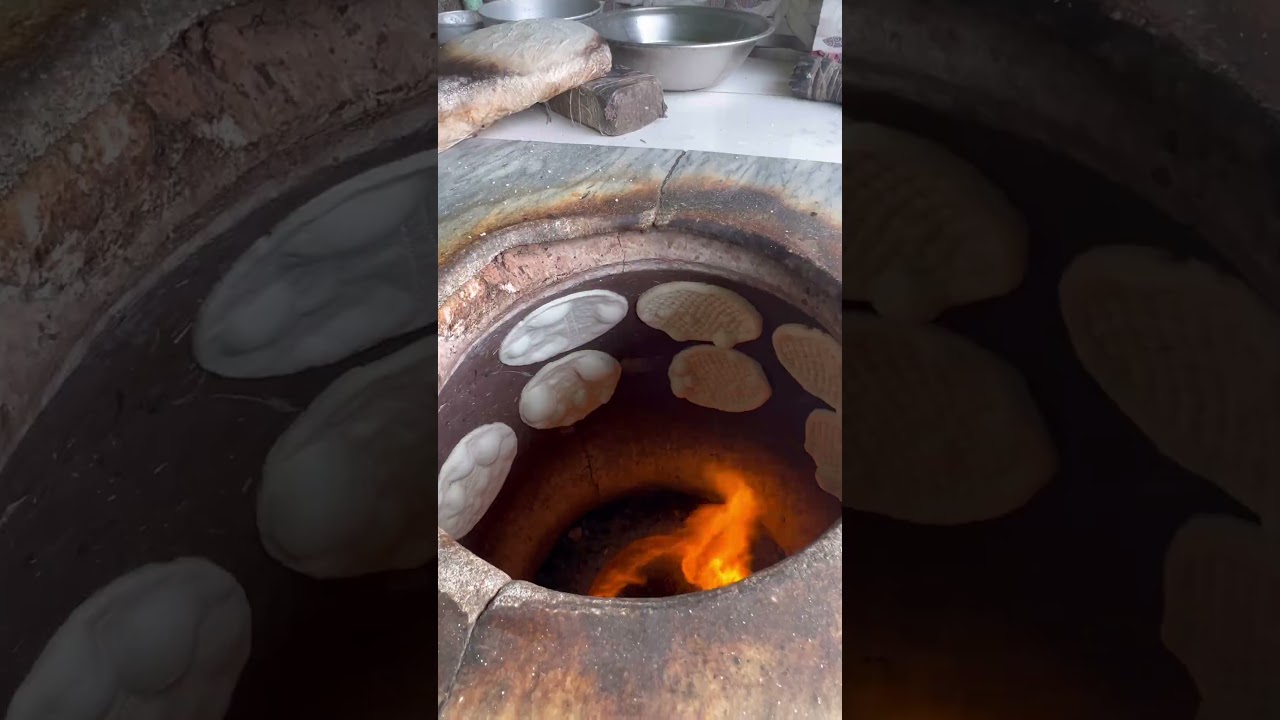 Khameri Naan Recipe | Desi Food Street Magic 🔥