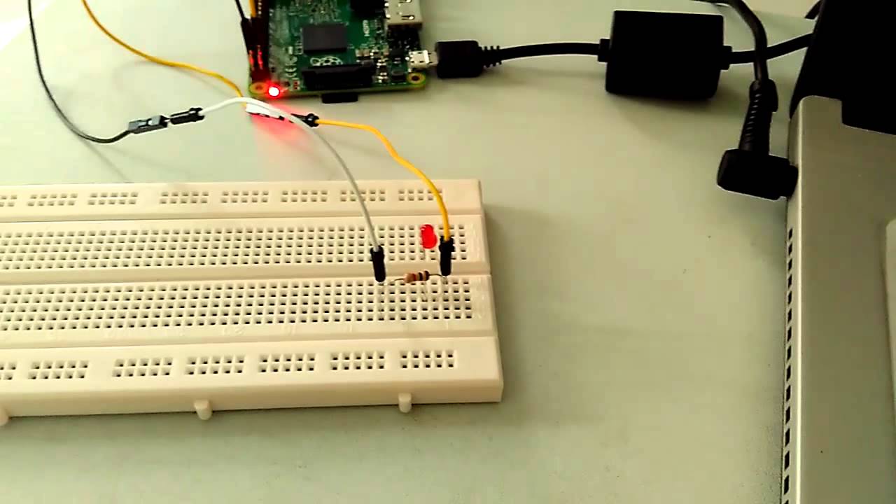 Raspberry Pi 2 GPIO LED - YouTube