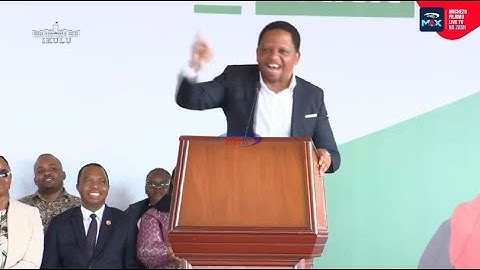 MwanaFA 'achana' mbele ya Rais Samia, avutiwa na mistari yake