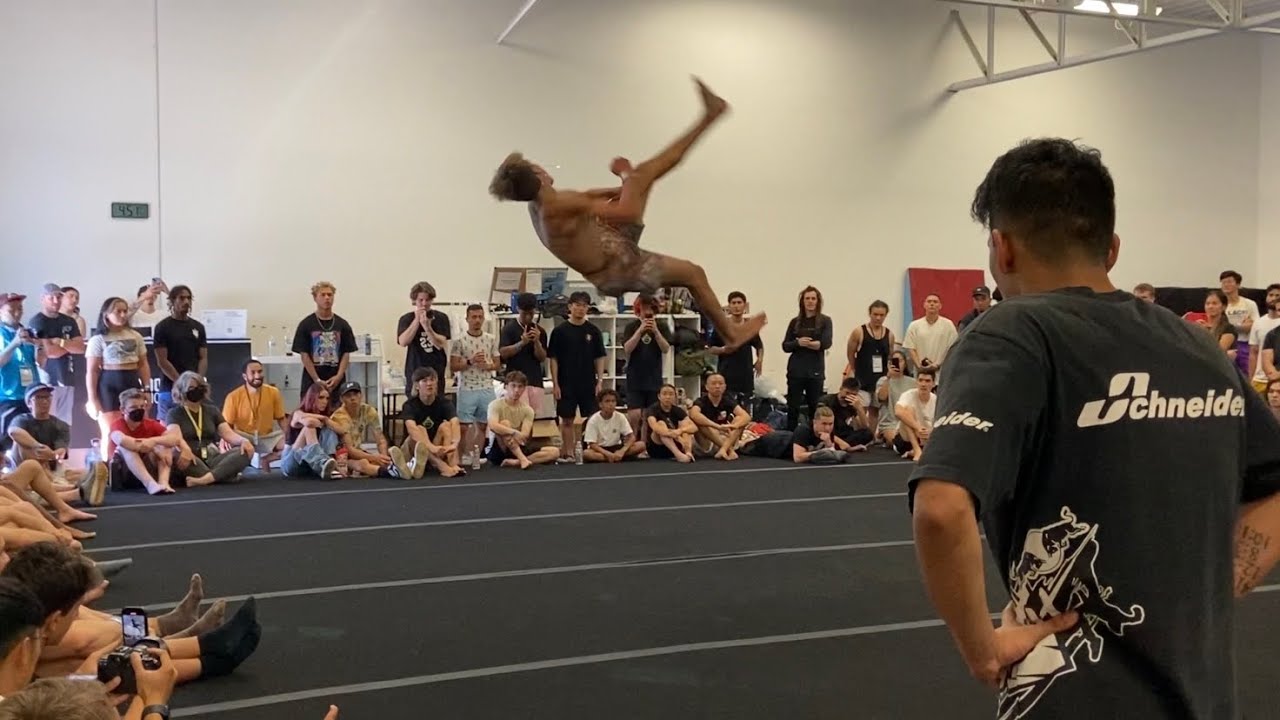 Loopkicks Gathering 2023- Top 8 Battles: Sam vs. Levi