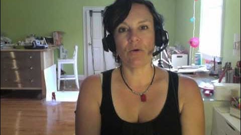 31 days #24: "Organizing Scrapbooking Embellishments" from @lainehmann of Layoutaday.com