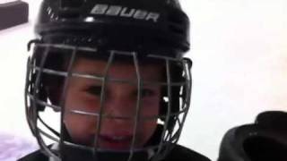 Hoke-ludanto parolas en Esperanto