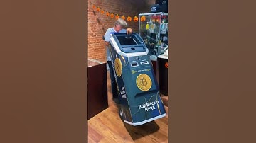Bitcoin ATM 😍 @TheJustinGilmore #justingilmore #atm #business