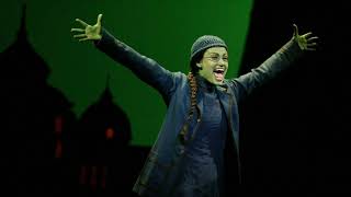 Idina Menzel — The Wizard and I (San Francisco / 06.10.2003)