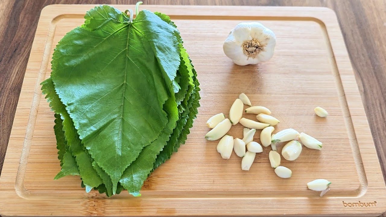 DUT YAPRAĞINA SARIMSAK EKLEYİN.💯SONUCA ŞAŞIRACAKSINIZ!😯İnanılmaz LEZZETLİ UCUZ ve SAĞLIKLI TARİF👌