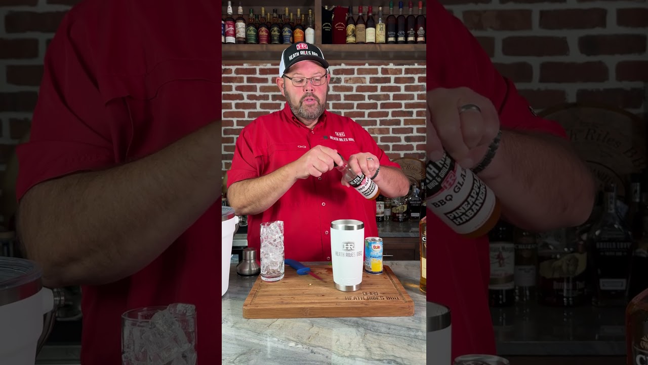 Ананасовый ромовый пунш 