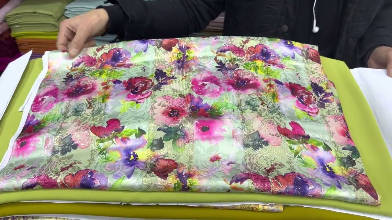 جلابة 2 pieces (كريب مع ستان حرير )