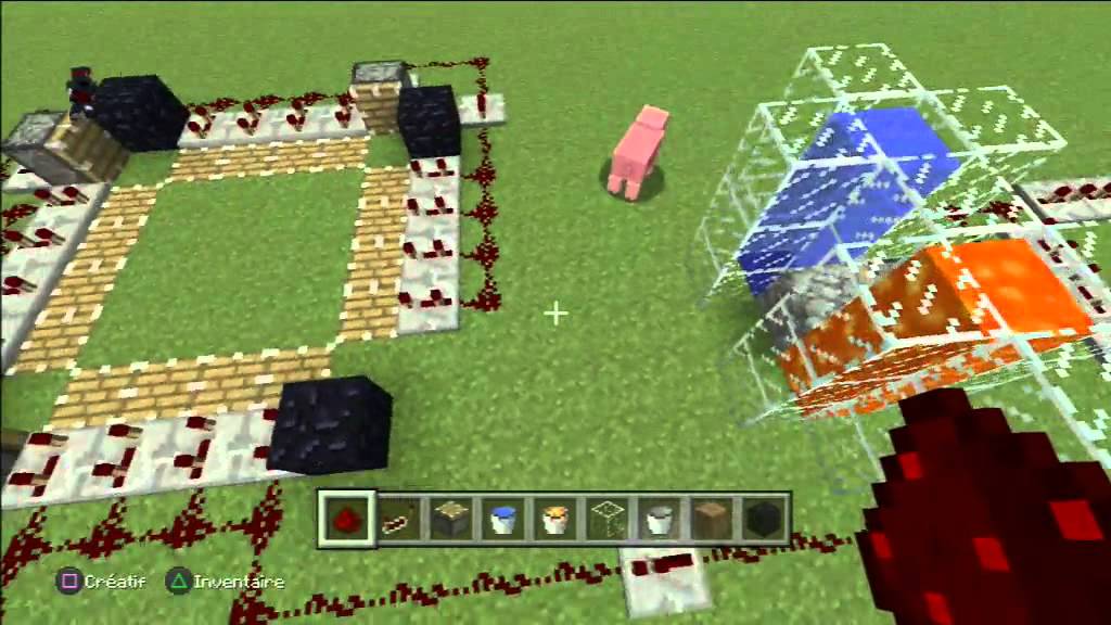 Maison qui se construit et se répare toute seule - minecraft - YouTube