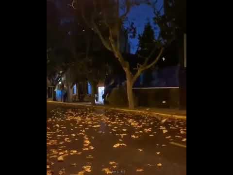 جمال الخريف الرياح والمطر والجو الجميل